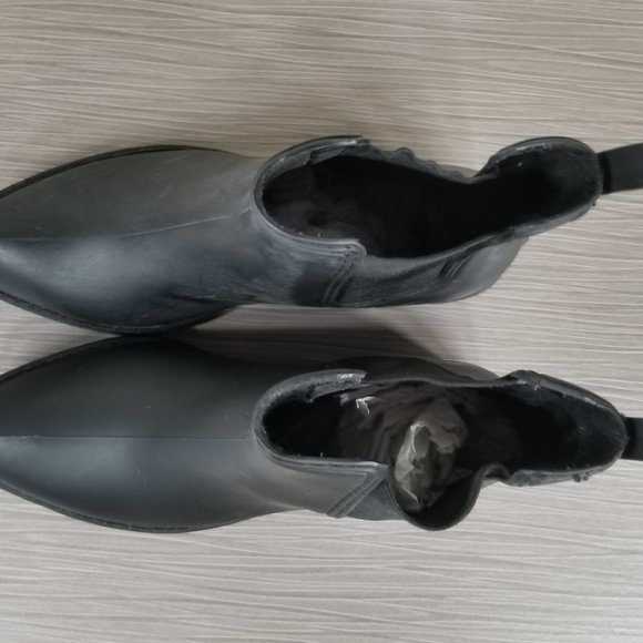 Jeffrey Campbell Stormy Rain Boot, Black, Womens Size 6 - Picture 8 of 11